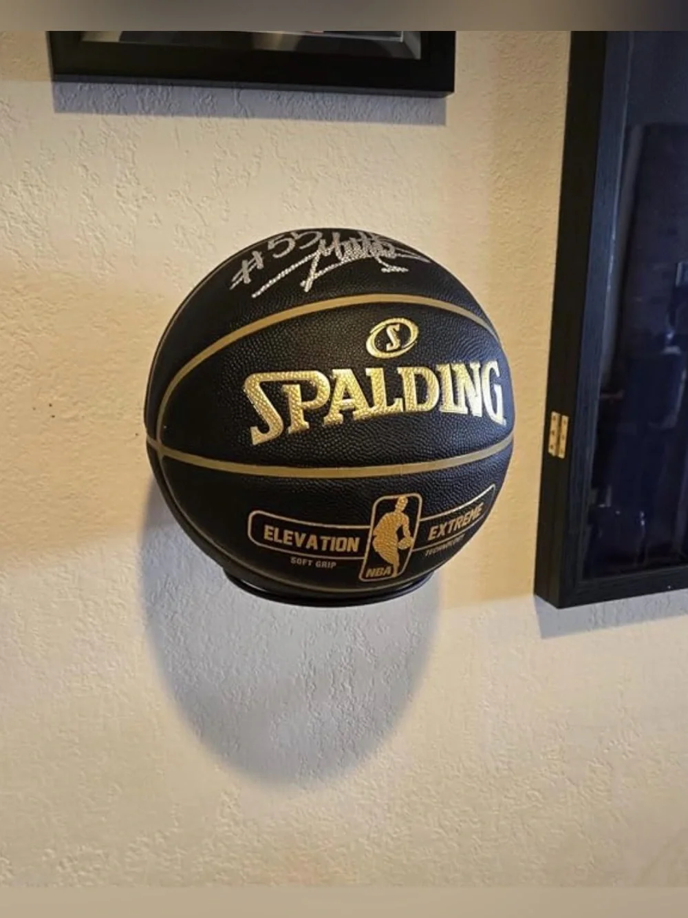 3 PACK — METAL WALL MOUNTING SPORTS-BALL DISPLAY STANDS